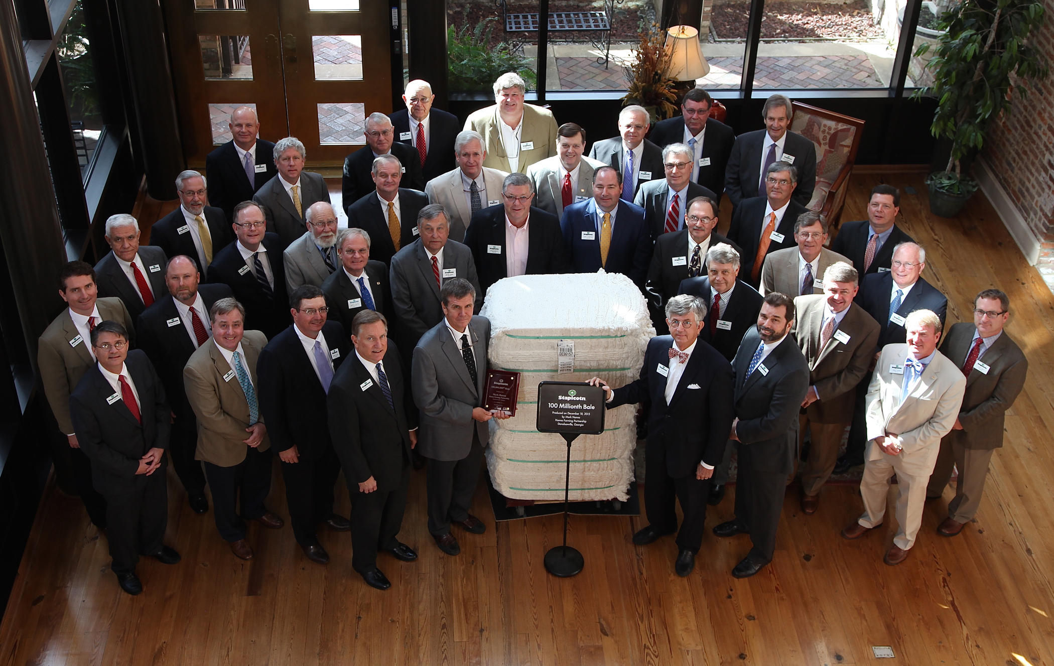100 Millionth Bale with board and officers